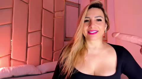 Angel  online show from February 21, 4:19 pm