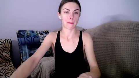 Zoe online show from December 8, 1:25 pm