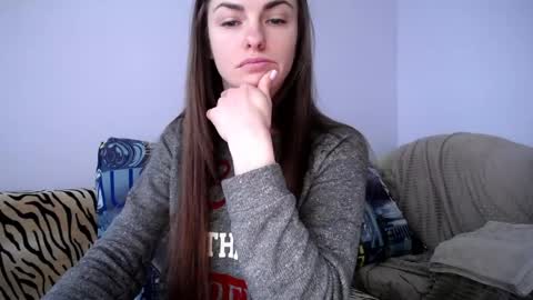 Zoe online show from April 22, 9:22 am