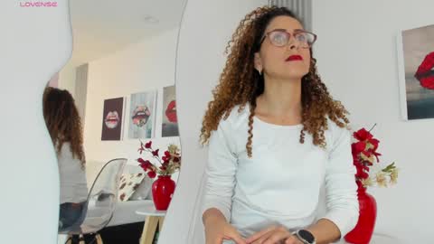 Snapshot of angela_donnato chatting on January 10, 4:12 am A N G E LA.  online show from January 10, 4:12 am