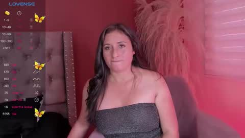 Ange online show from November 19, 6:52 pm