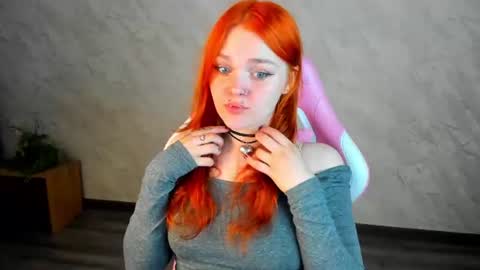 Snapshot of angela_flowers chatting on June 27, 12:48 am Angela online show from June 27, 12:48 am