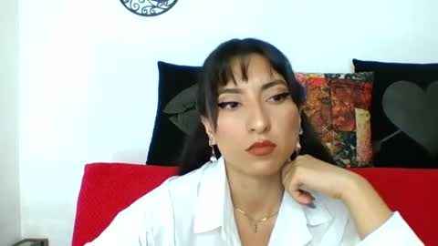 Snapshot of angela_mis chatting on June 16, 11:07 pm Angela online show from June 16, 11:07 pm