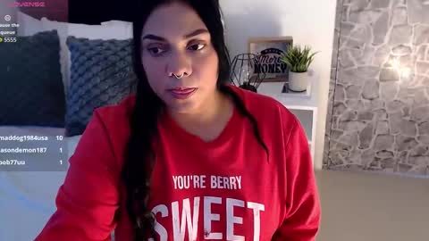 Snapshot of angela_santana_ chatting on November 7, 6:30 pm Angela online show from November 7, 6:30 pm