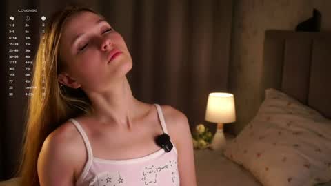 Mary online show from July 23, 1:19 am