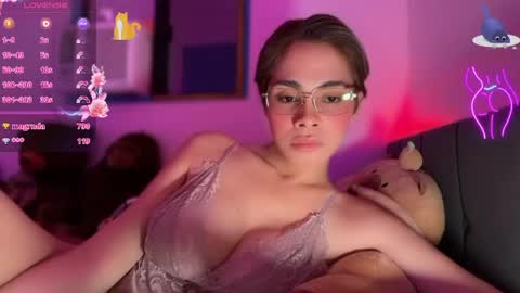 Jamie online show from April 18, 9:04 pm