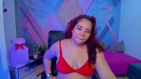 Snapshot of angelacoffee chatting on November 9, 1:04 am Angela online show from November 9, 1:04 am