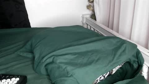 ANGELA online show from September 22, 5:31 am