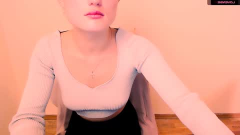 Alice online show from December 17, 2:11 pm