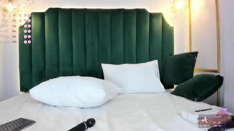 Angela  online show from February 12, 8:29 pm