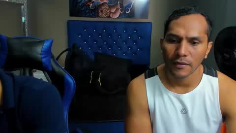 Angel And Cris online show from September 22, 12:18 pm