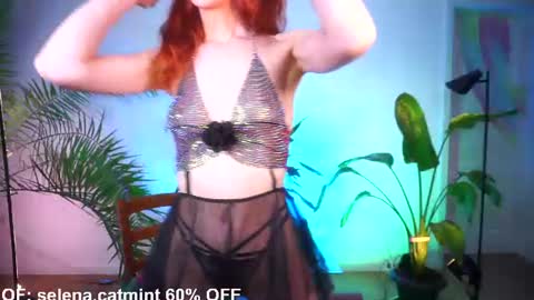 Snapshot of angelandfairieskink chatting on June 14, 2:24 am Aimi Selena Daisy online show from June 14, 2:24 am