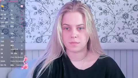 Darsi Anty online show from March 23, 3:05 pm