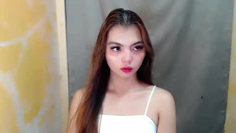 Snapshot of angelari_slut chatting on December 11, 4:39 am angelari_slut online show from December 11, 4:39 am
