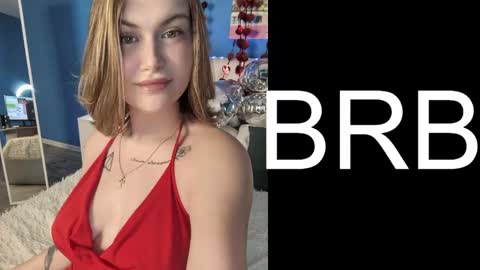 Snapshot of angelawallace chatting on February 11, 11:43 am angelawallace online show from February 11, 11:43 am