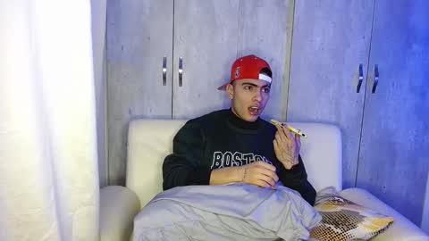 angelbacker22 online show from January 21, 3:15 am