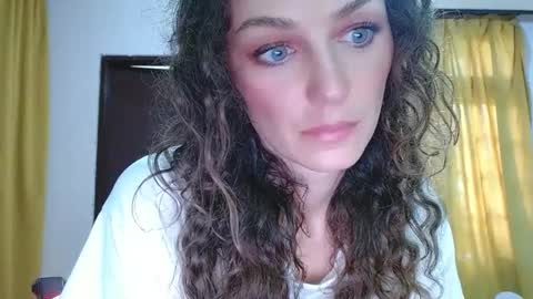 Angelbel1e online show from February 24, 3:33 am