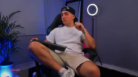 angelbell19 online show from September 10, 1:49 am