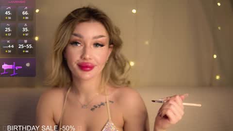 Snapshot of angelbengs chatting on January 30, 7:29 am Hi my name is Anny HOT PVT IS OPEN MY FAV PATTER IS 57 online show from January 30, 7:29 am