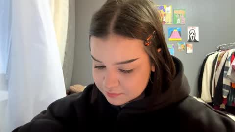 angelcatier online show from April 26, 4:15 pm