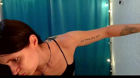 angelceleste14 online show from May 3, 2:28 am