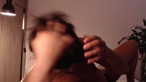 Angel online show from January 13, 8:04 pm