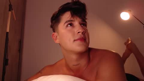 Angel online show from March 10, 12:29 am