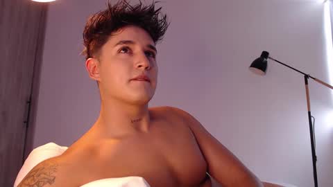 Angel online show from September 11, 8:09 pm