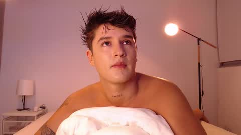 Angel online show from November 11, 1:05 am