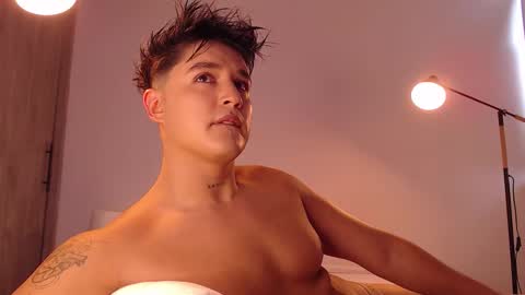 Angel online show from November 29, 5:05 pm