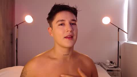 Angel online show from March 29, 6:30 pm