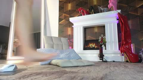      ONLINE   1100-1600 3 GMT Moscow time online show from January 19, 9:01 am