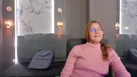 angel online show from December 17, 4:02 pm