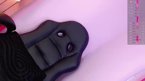 angeles_bust online show from February 23, 6:23 pm