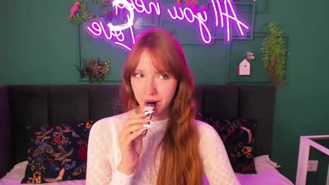 Angela online show from May 23, 1:33 am
