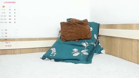 Frankie  online show from March 6, 9:47 am