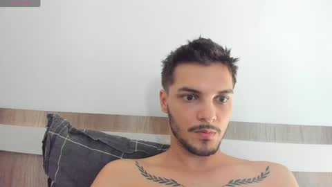 Frankie  online show from April 4, 9:29 am