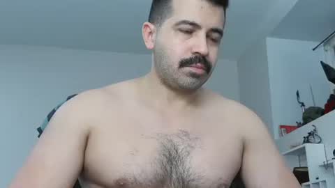 Snapshot of angelfusco chatting on February 7, 6:50 am Angel Fusco online show from February 7, 6:50 am