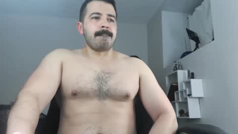 Angel Fusco online show from April 22, 3:42 am