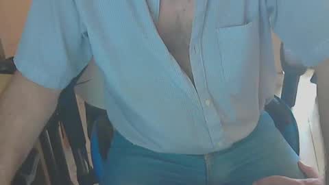 Snapshot of angelgarcia269 chatting on February 23, 11:11 am angelgarcia269 online show from February 23, 11:11 am