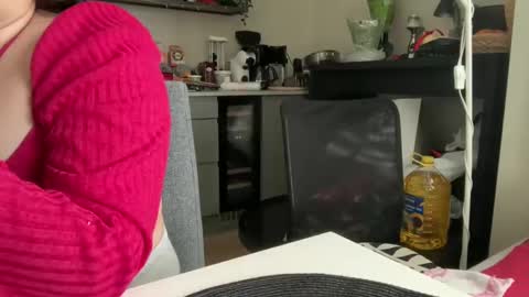 AngelHarly online show from March 9, 4:00 pm