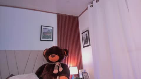 Snapshot of angeli_sexi chatting on June 21, 12:02 am Carolina online show from June 21, 12:02 am