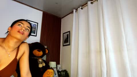 Snapshot of angeli_sexi chatting on June 29, 11:49 pm Carolina online show from June 29, 11:49 pm