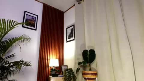 Snapshot of angeli_sexi chatting on July 5, 4:19 am Carolina online show from July 5, 4:19 am