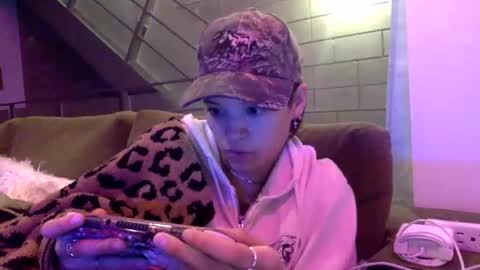 angelia01m online show from January 12, 1:44 am