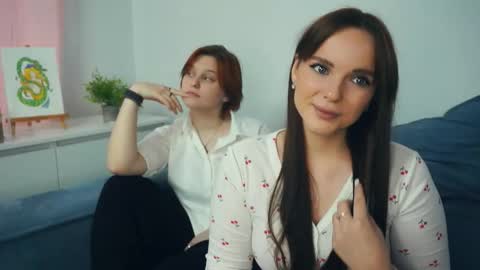 Snapshot of angeliastouffer chatting on October 28, 8:07 am Viola online show from October 28, 8:07 am