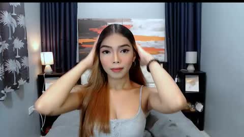 MISS PAU online show from December 15, 4:28 am