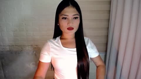 Angie online show from February 6, 7:45 am