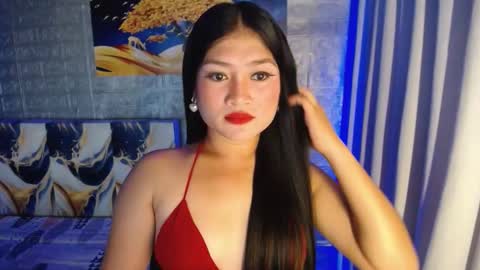 Angie online show from December 5, 6:15 pm