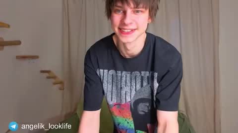 Daniel online show from March 13, 4:08 am